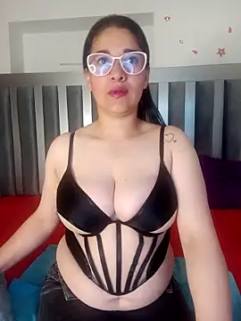 Snapshot of Alana_steel_1 chatting on September 14, 12:04 pm Alana steel 1 online show from September 14, 12:04 pm