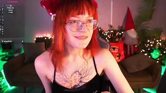 Pixie Peachh online show from January 5, 9:51 pm