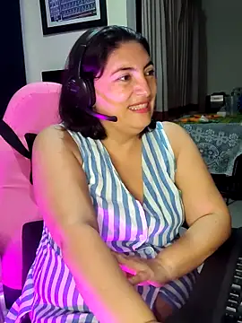 lina maria99 online show from October 5, 7:07 am