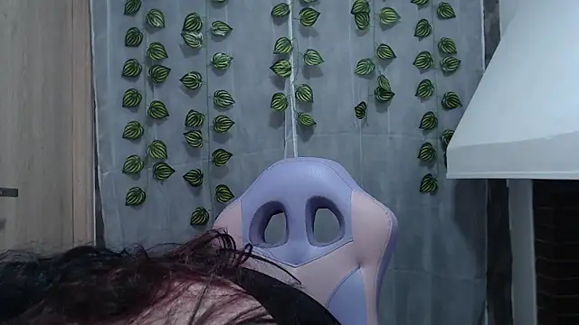 anishasanchezcm101 online show from October 28, 3:21 am