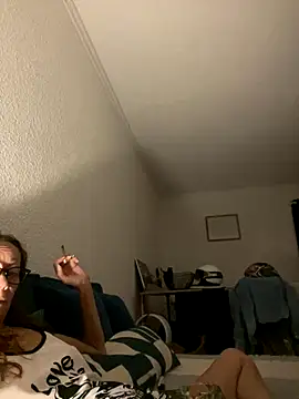 Chris06d22xh online show from September 20, 7:37 pm