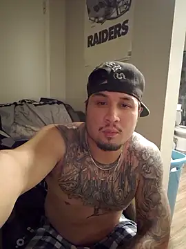 Snapshot of realdeep559 chatting on September 25, 8:18 am realdeep559 online show from September 25, 8:18 am