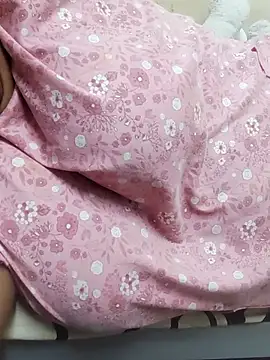 Snapshot of TeluguMonika chatting on September 23, 11:46 am TeluguMonika online show from September 23, 11:46 am