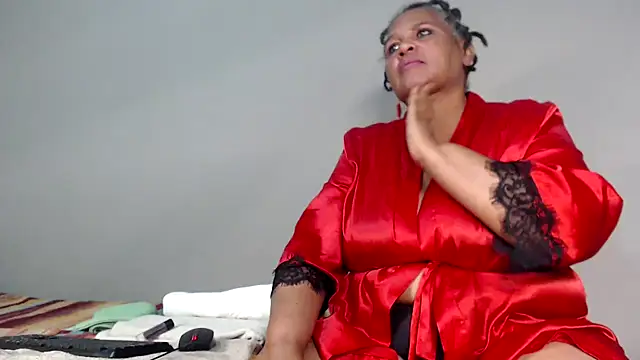 GrandBustyMelon online show from September 17, 5:09 am