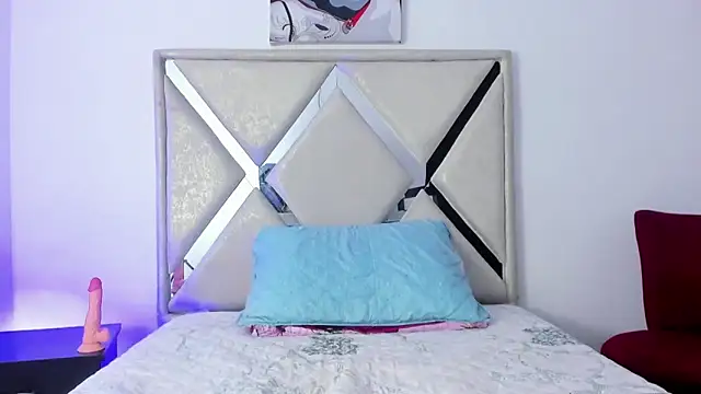 Snapshot of wyatt_3 chatting on November 28, 12:08 pm wyatt 3 online show from November 28, 12:08 pm