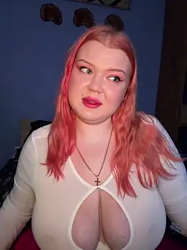 Snapshot of _Adele_Moor_ chatting on October 29, 4:20 pm  Adele Moor  online show from October 29, 4:20 pm