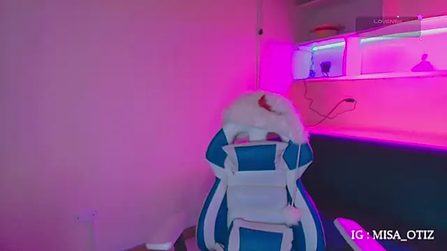 Melissa Adamsx online show from September 19, 11:00 am