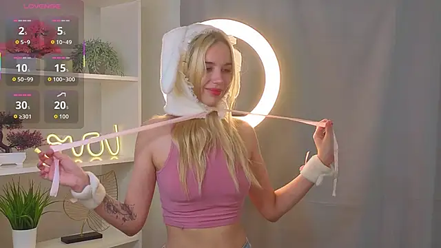 JaymieVigen online show from October 14, 3:07 am