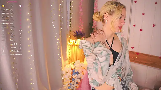 JaymieVigen online show from February 22, 3:18 am