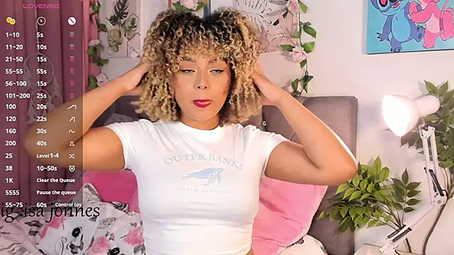 isajonnes18 online show from February 20, 12:07 am