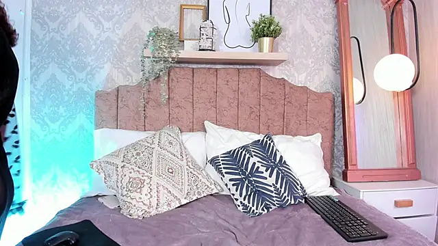 Anseru  online show from March 26, 1:06 pm