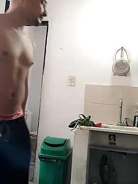 hoteder online show from November 18, 2:43 pm