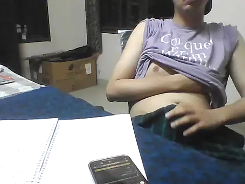 Snapshot of daddytemptation chatting on November 10, 1:10 pm daddytemptation online show from November 10, 1:10 pm