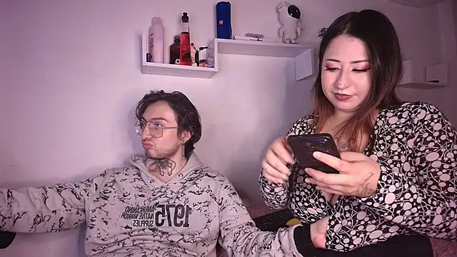 annyharriis online show from December 1, 10:04 pm