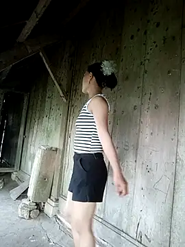 Snapshot of Ruaiuoi chatting on May 16, 9:28 am Ruaiuoi online show from May 16, 9:28 am