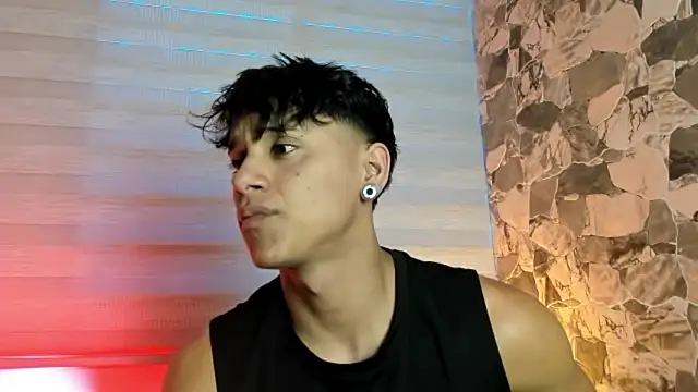 ZYZZ1312 online show from March 21, 11:08 pm