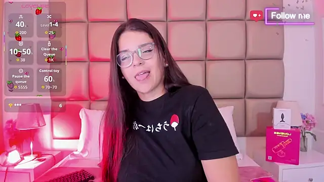 MiaMillers1 online show from March 2, 11:28 am