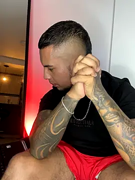 hot miguel online show from September 26, 3:43 am