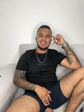 hot miguel online show from October 17, 3:42 am