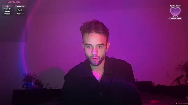 Snapshot of squirtproff chatting on September 27, 7:19 pm squirtproff online show from September 27, 7:19 pm