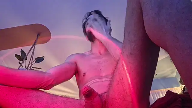 Snapshot of squirtproff chatting on November 24, 2:11 am squirtproff online show from November 24, 2:11 am