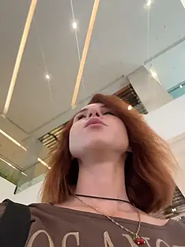 Snapshot of RosieSecret chatting on September 29, 7:02 am RosieSecret online show from September 29, 7:02 am