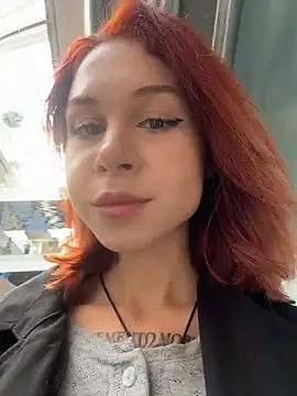 Snapshot of RosieSecret chatting on October 19, 8:04 am RosieSecret online show from October 19, 8:04 am