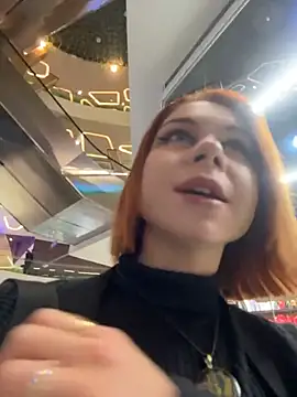 Snapshot of RosieSecret chatting on October 31, 8:04 am RosieSecret online show from October 31, 8:04 am