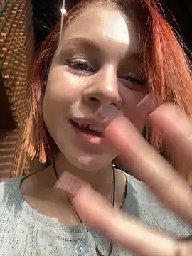 Snapshot of RosieSecret chatting on November 16, 8:09 am RosieSecret online show from November 16, 8:09 am