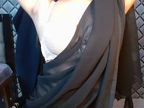 Evahhh4u online show from April 4, 9:01 pm