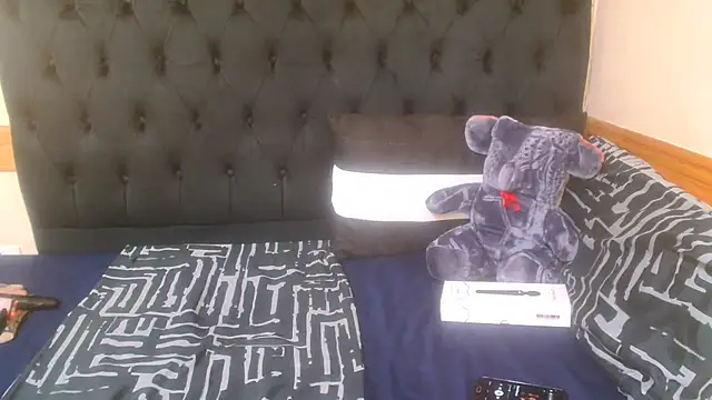 Snapshot of Sexy_PureFire chatting on November 12, 4:07 pm Sexy PureFire online show from November 12, 4:07 pm