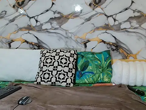 BrownSugarX02 online show from April 11, 1:04 pm