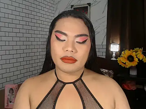 TSbrianaHugeCock online show from September 26, 6:34 pm