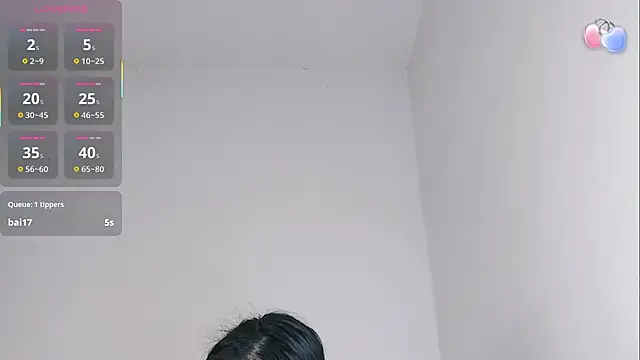 Snapshot of Tutu-o chatting on October 28, 5:33 am Tutu-o online show from October 28, 5:33 am