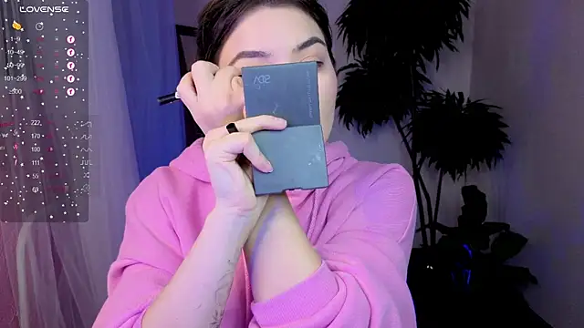 Snapshot of Dark_Moni chatting on November 9, 2:54 am Dark Moni online show from November 9, 2:54 am