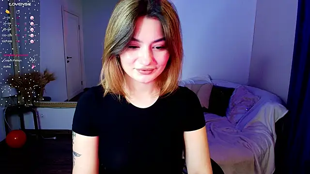 Snapshot of Dark_Moni chatting on November 10, 5:39 am Dark Moni online show from November 10, 5:39 am