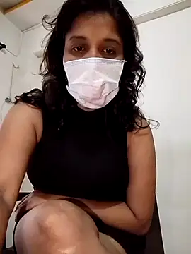 Snapshot of Love_Foreverr12 chatting on November 3, 7:20 am Love Foreverr12 online show from November 3, 7:20 am