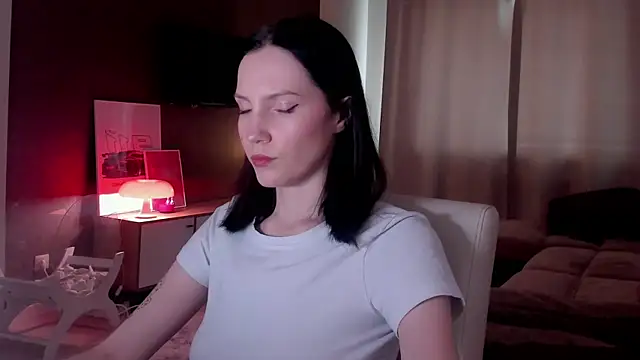 AdeleShinemm online show from April 15, 5:03 am