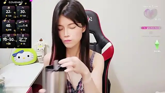 Alina10932 online show from September 18, 7:54 am