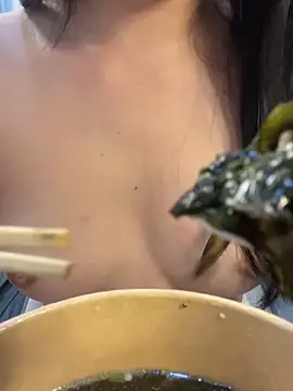 Snapshot of Knorr_Vietnams chatting on November 5, 4:56 am Knorr Vietnams online show from November 5, 4:56 am