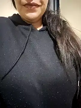 lana22 me online show from October 12, 7:07 am
