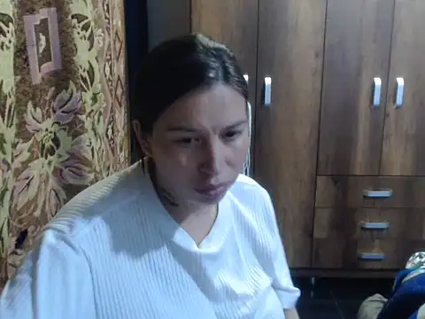 cloequeen15 online show from May 31, 6:21 am
