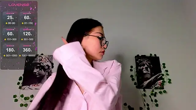 kuro mimi online show from December 15, 6:39 am