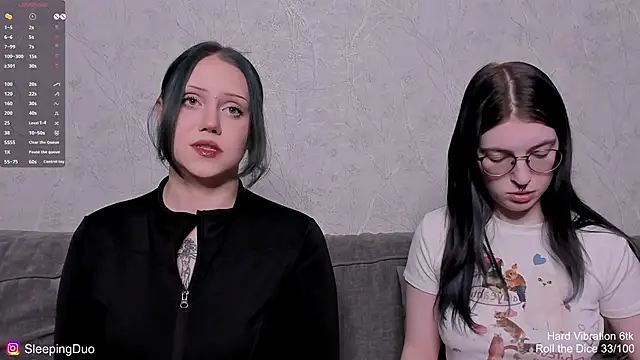 Threesomebabes online show from April 13, 5:29 pm