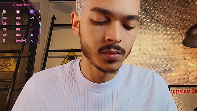 MarcusRain  online show from October 4, 3:59 am