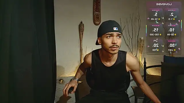 MarcusRain  online show from November 11, 7:14 pm