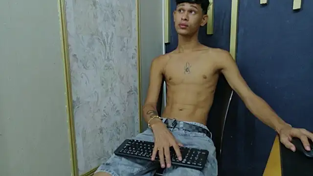 Just D4v7 online show from December 5, 11:52 am