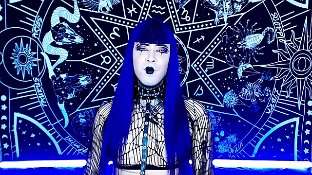 Snapshot of naomi_satan chatting on December 3, 1:02 am naomi satan online show from December 3, 1:02 am