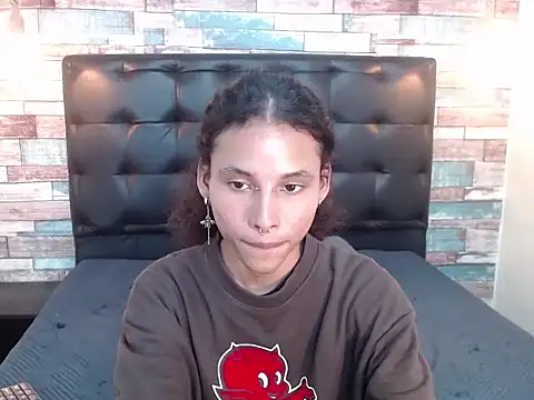 Andrew Landry online show from October 17, 3:58 pm