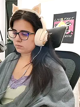 CutteGirl99 online show from October 22, 1:39 am